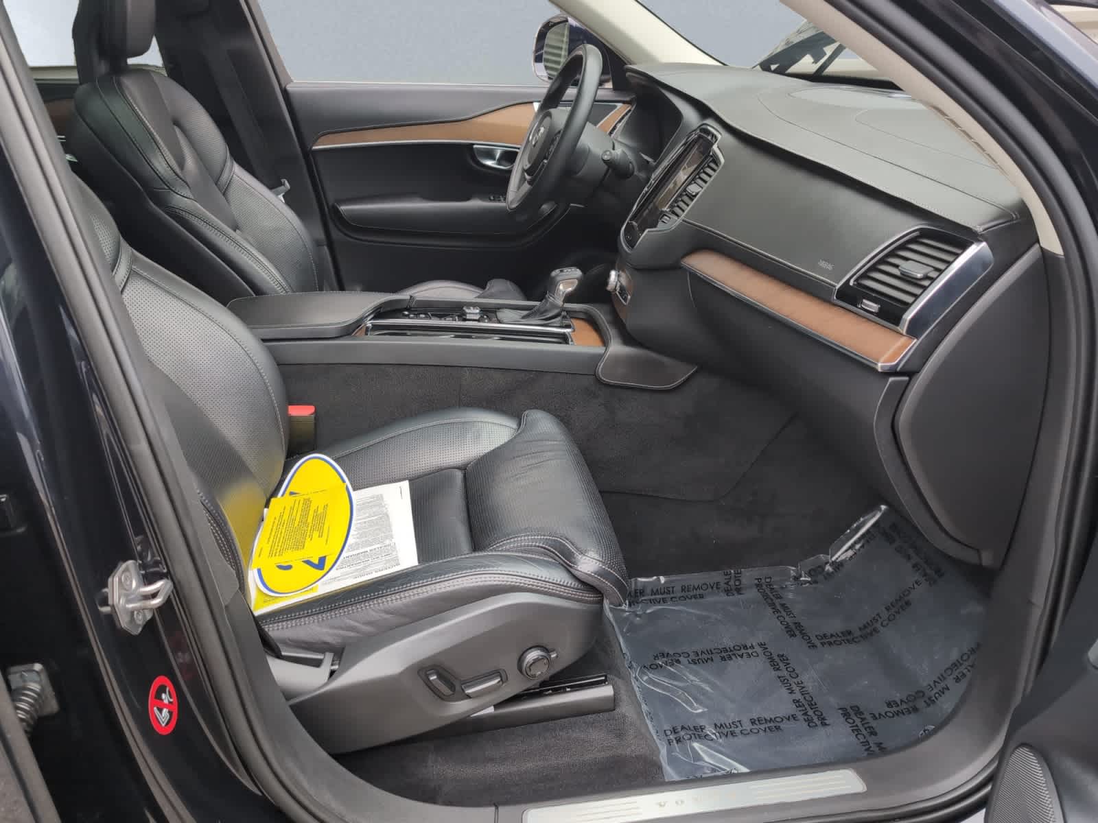 used 2017 Volvo XC90 car, priced at $20,998