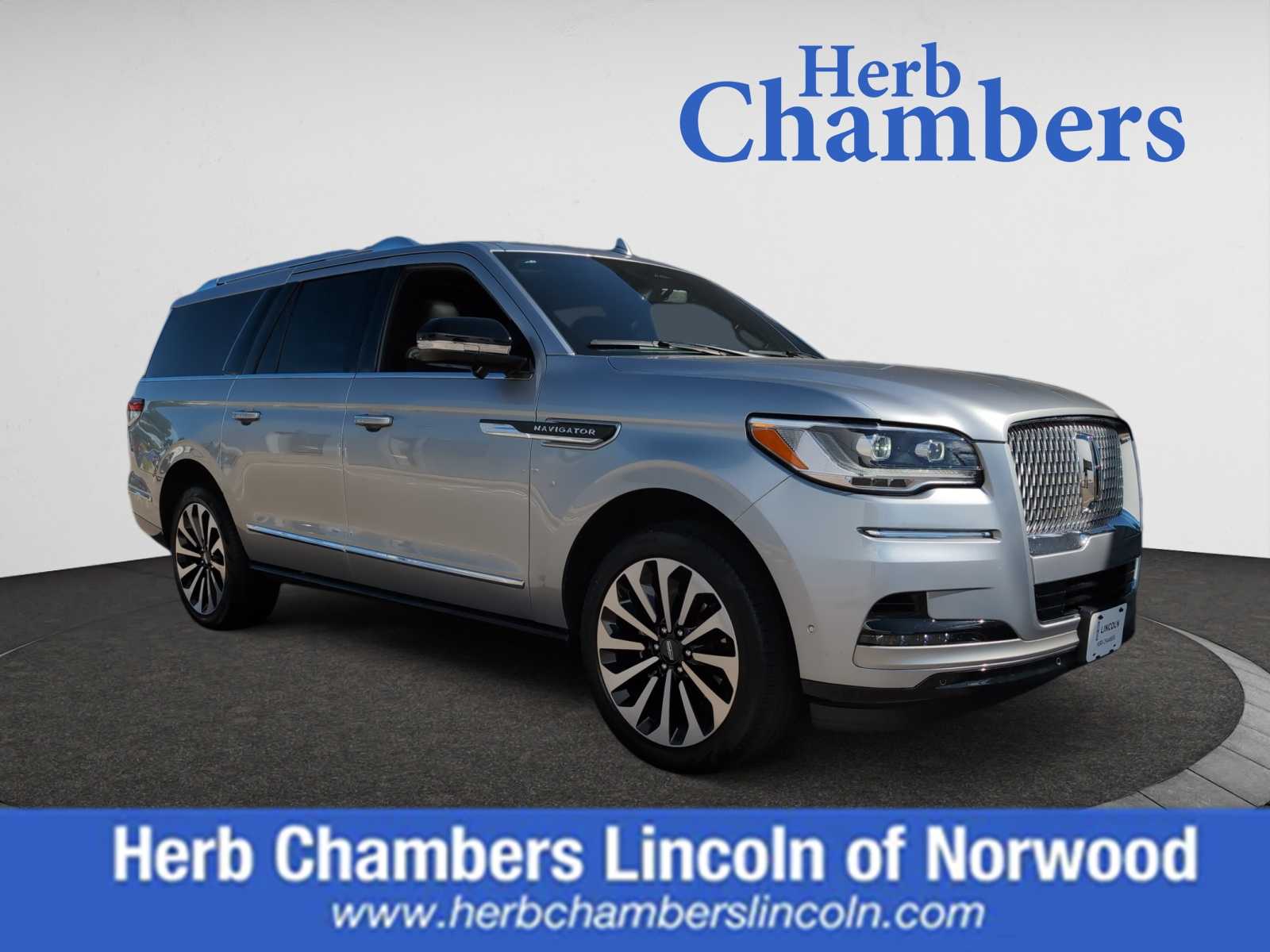used 2023 Lincoln Navigator L car, priced at $68,998