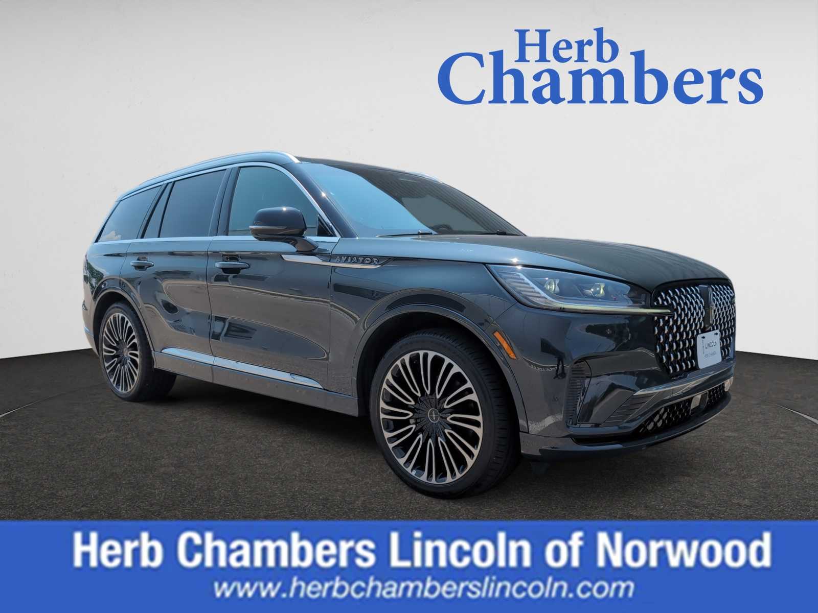 used 2025 Lincoln Aviator car, priced at $90,998