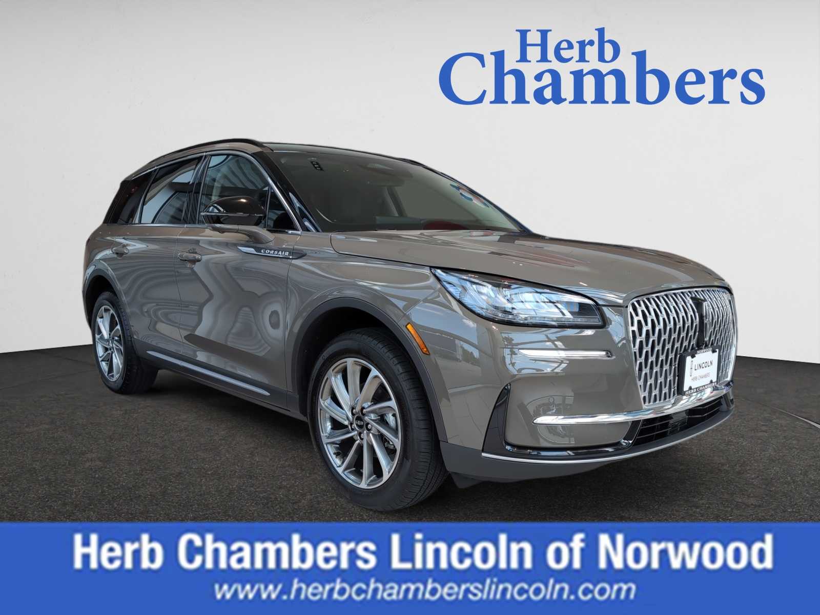 used 2025 Lincoln Corsair car, priced at $49,998