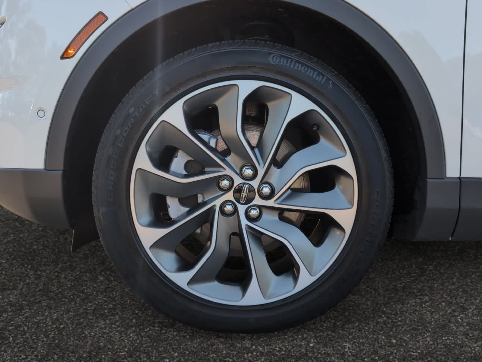 used 2023 Lincoln Nautilus car, priced at $43,998