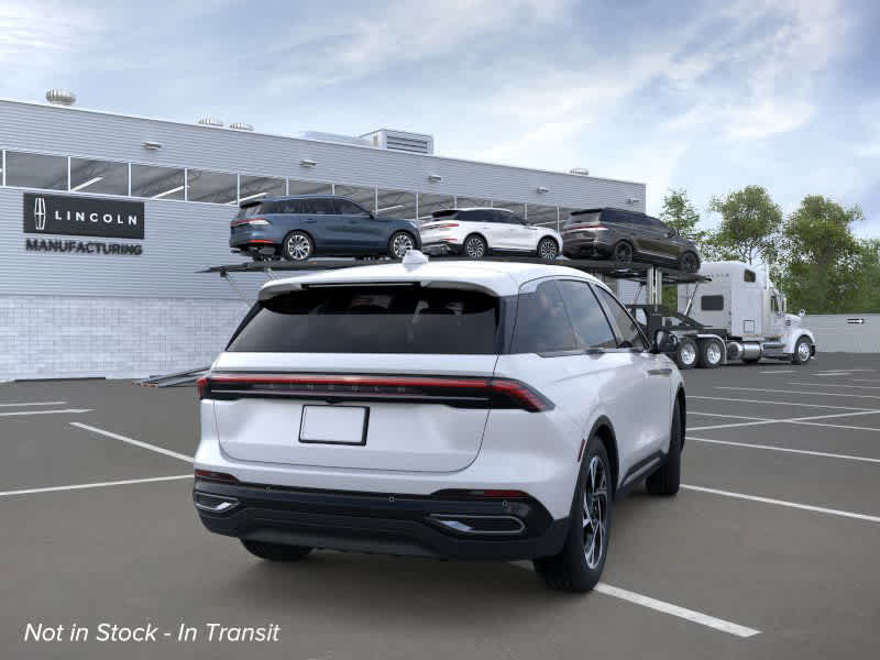 new 2025 Lincoln Nautilus car, priced at $65,215