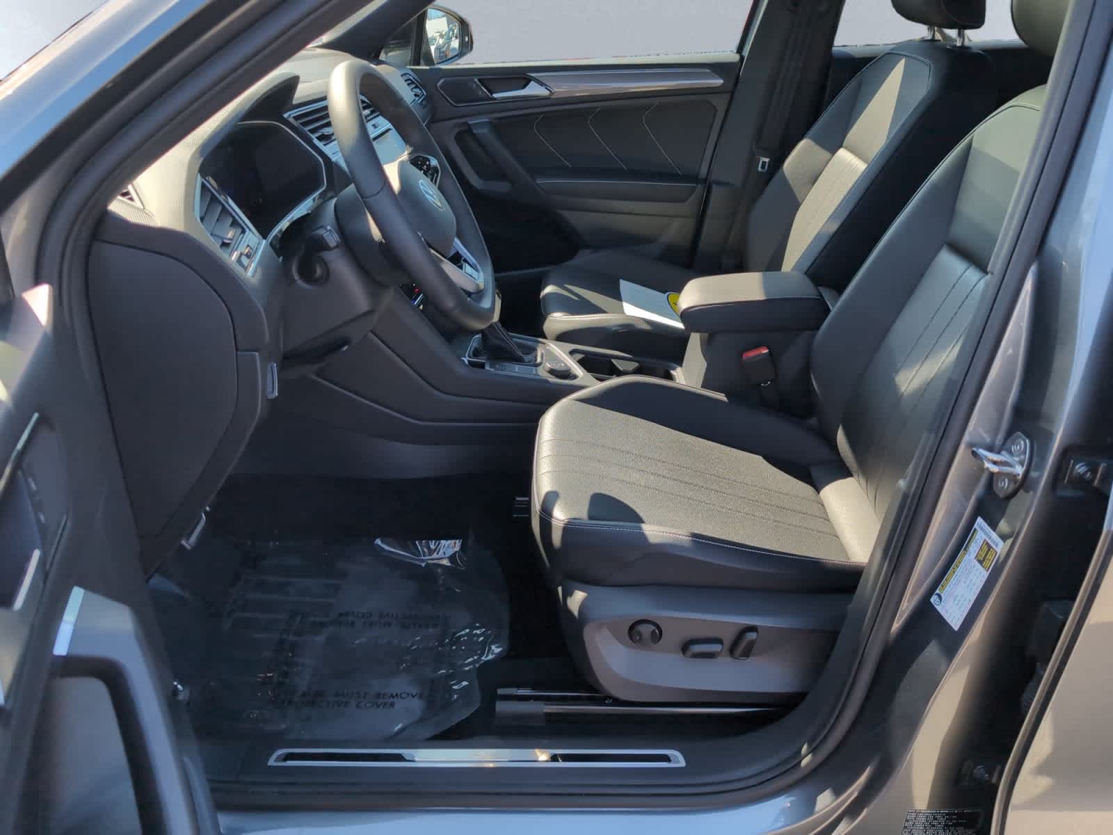 used 2022 Volkswagen Tiguan car, priced at $25,698