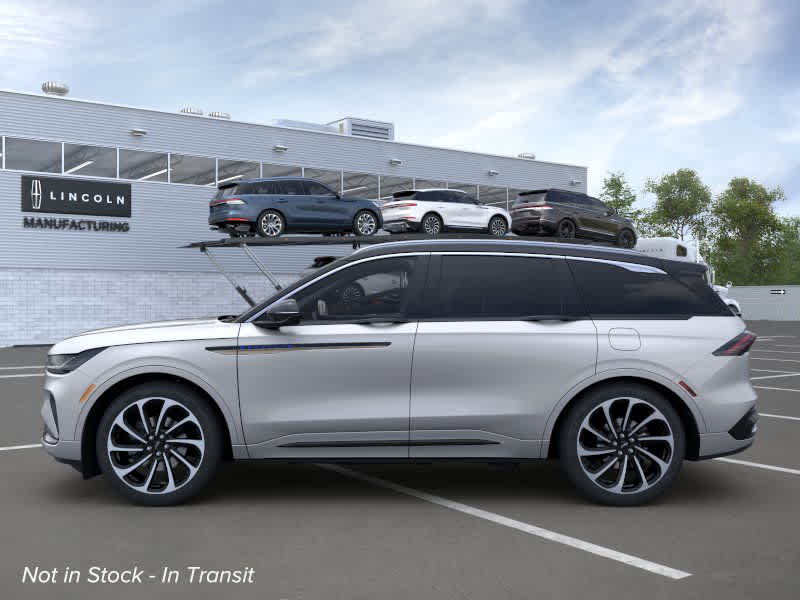 new 2025 Lincoln Nautilus car, priced at $79,040