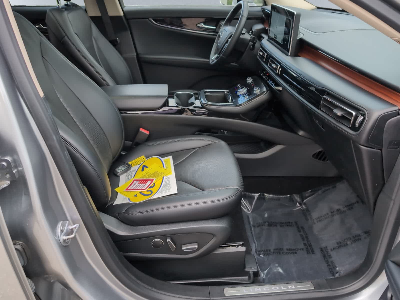 used 2022 Lincoln Nautilus car, priced at $38,998