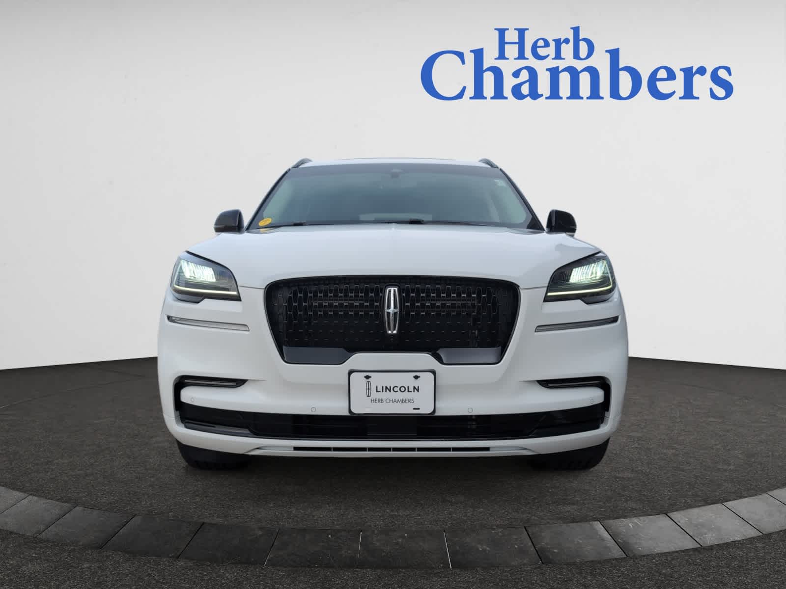 used 2024 Lincoln Aviator car, priced at $65,998