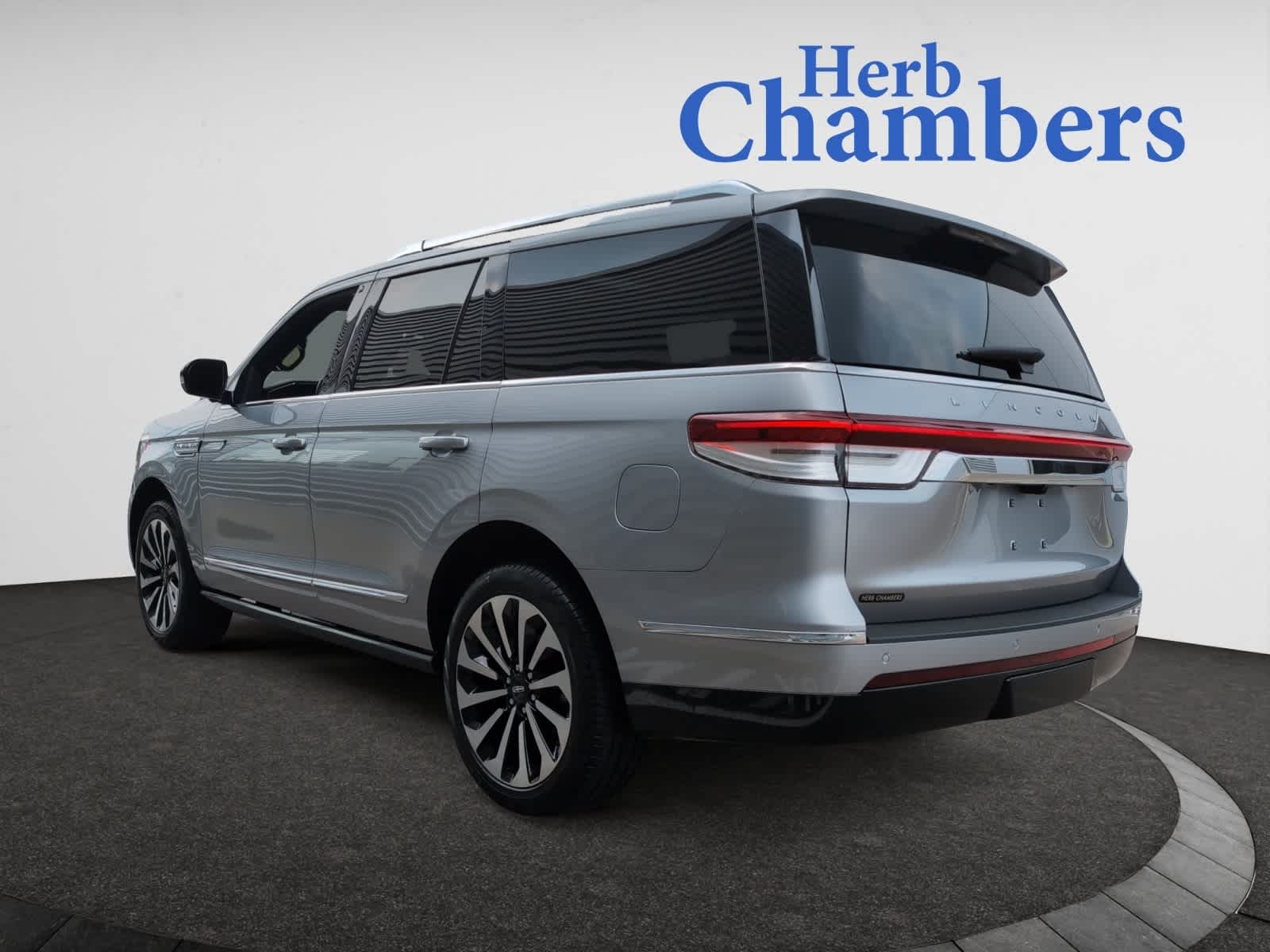 used 2024 Lincoln Navigator car, priced at $84,825