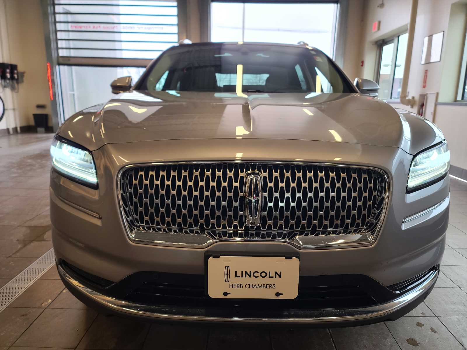 used 2021 Lincoln Nautilus car, priced at $42,998