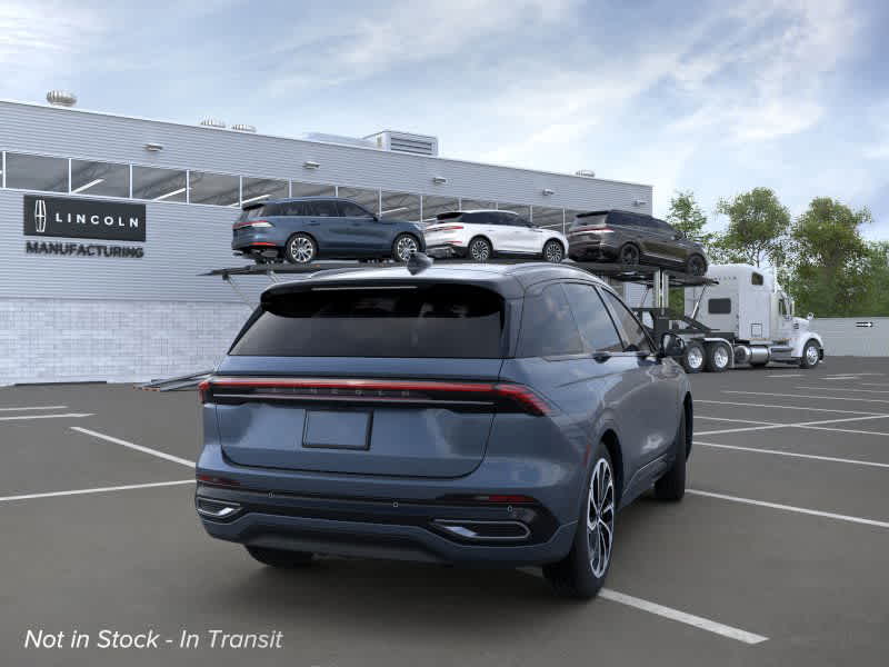 new 2025 Lincoln Nautilus car, priced at $63,850