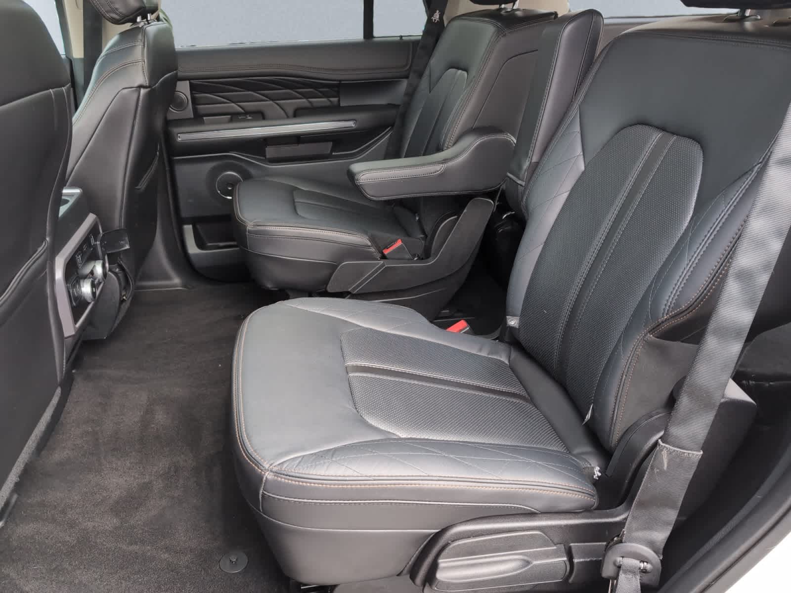 used 2019 Ford Expedition car, priced at $37,998