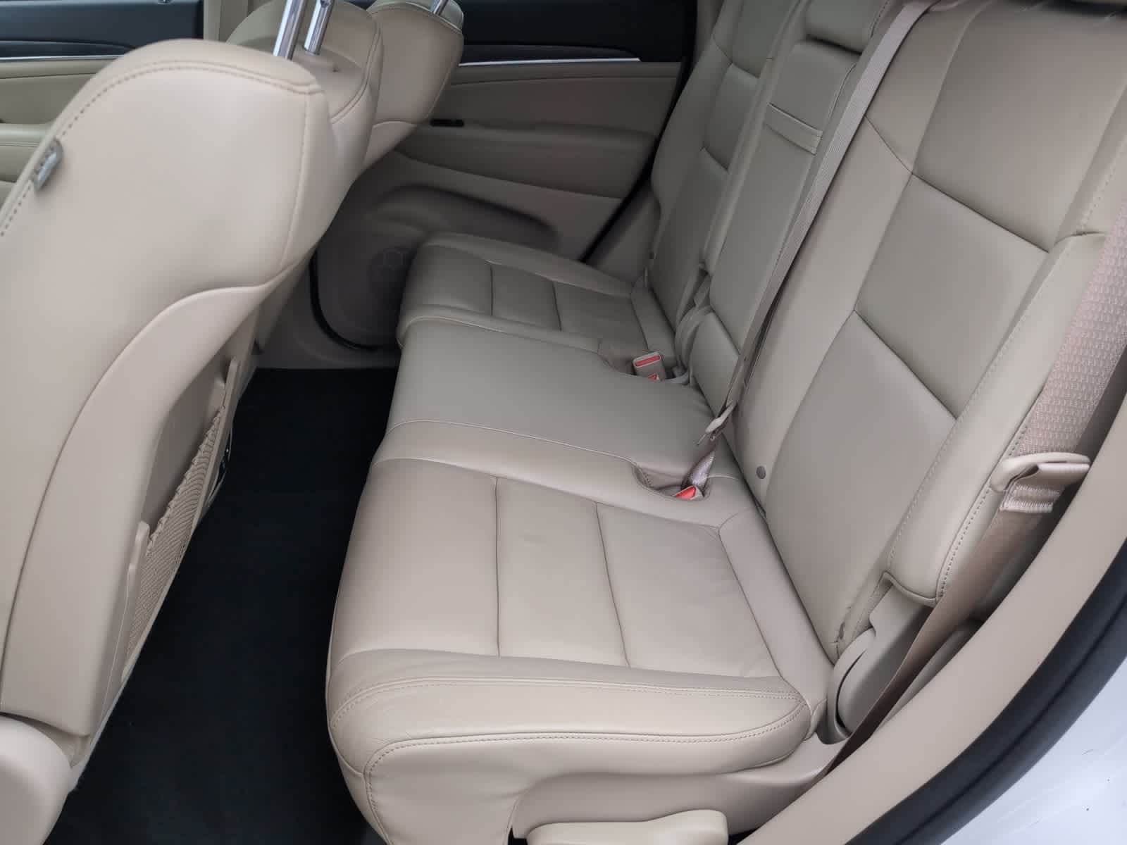 used 2020 Jeep Grand Cherokee car, priced at $24,998