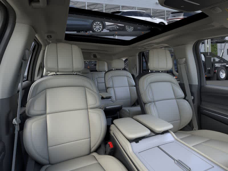new 2025 Lincoln Navigator car, priced at $106,445