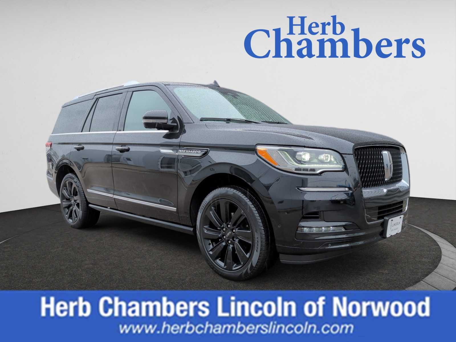 used 2024 Lincoln Navigator car, priced at $93,998