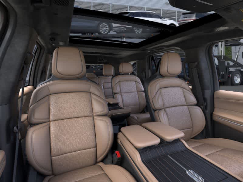 new 2025 Lincoln Navigator car, priced at $119,485