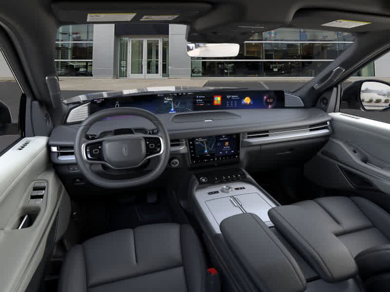 new 2025 Lincoln Navigator car, priced at $108,555