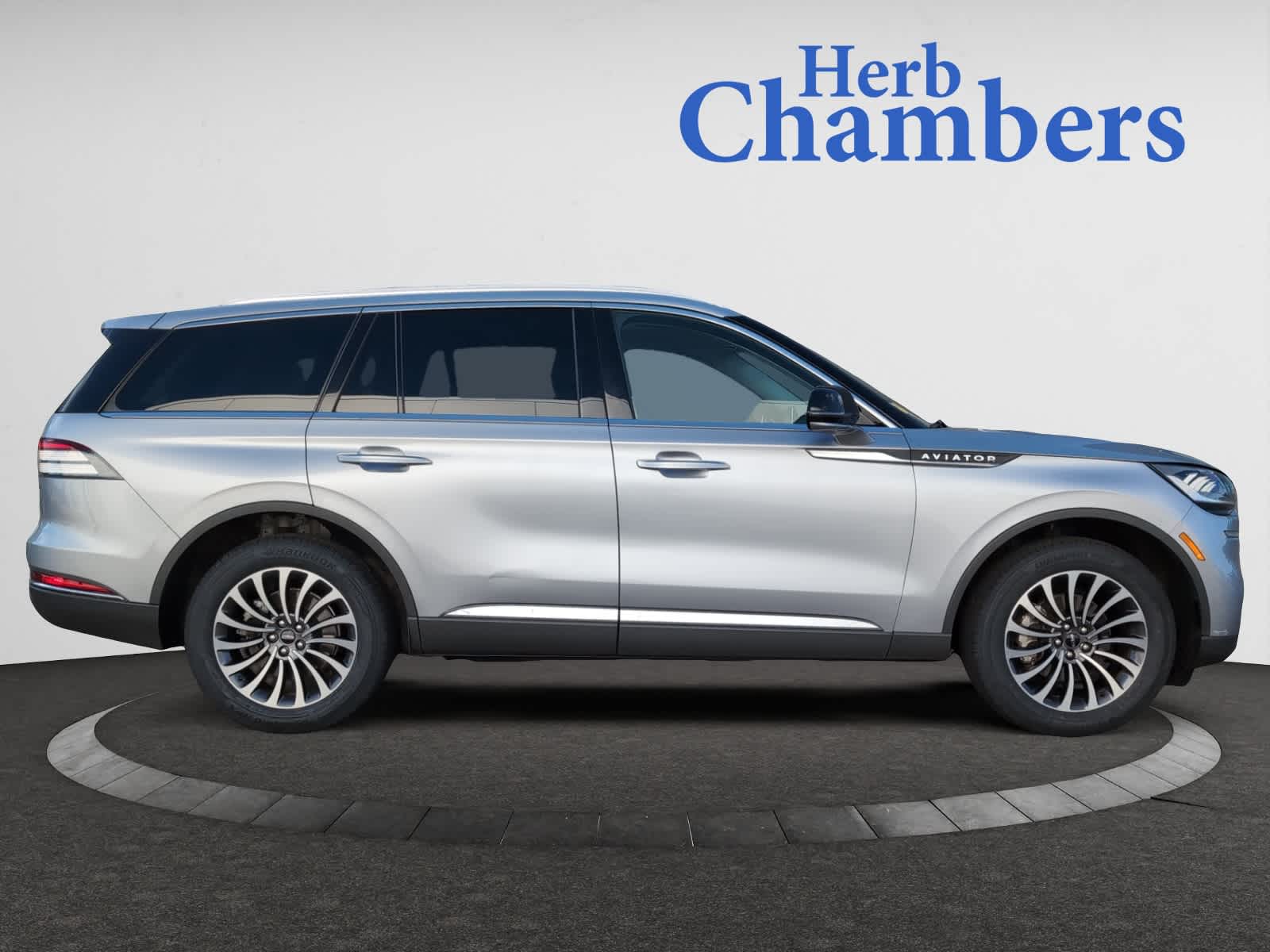 used 2022 Lincoln Aviator car, priced at $42,998