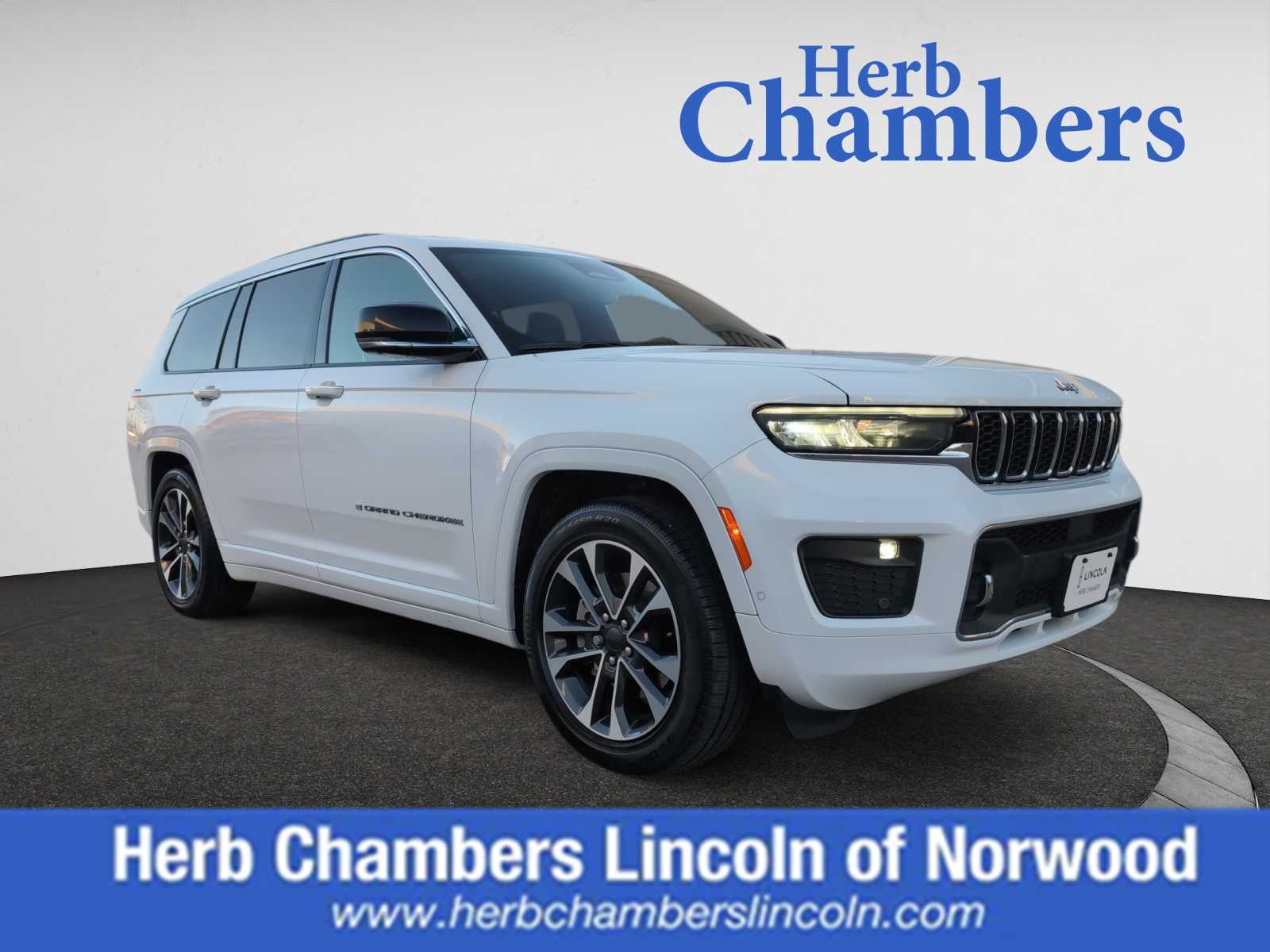 used 2022 Jeep New Grand Cherokee car, priced at $35,998