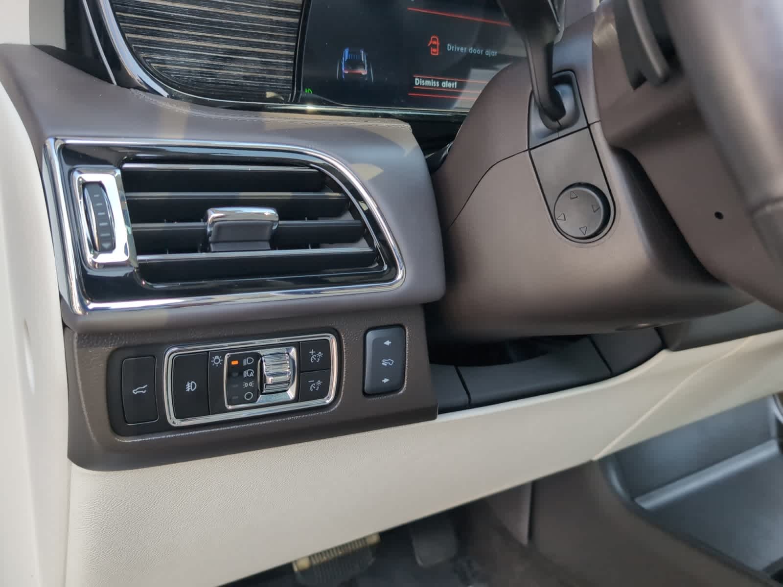 used 2023 Lincoln Navigator car, priced at $76,998