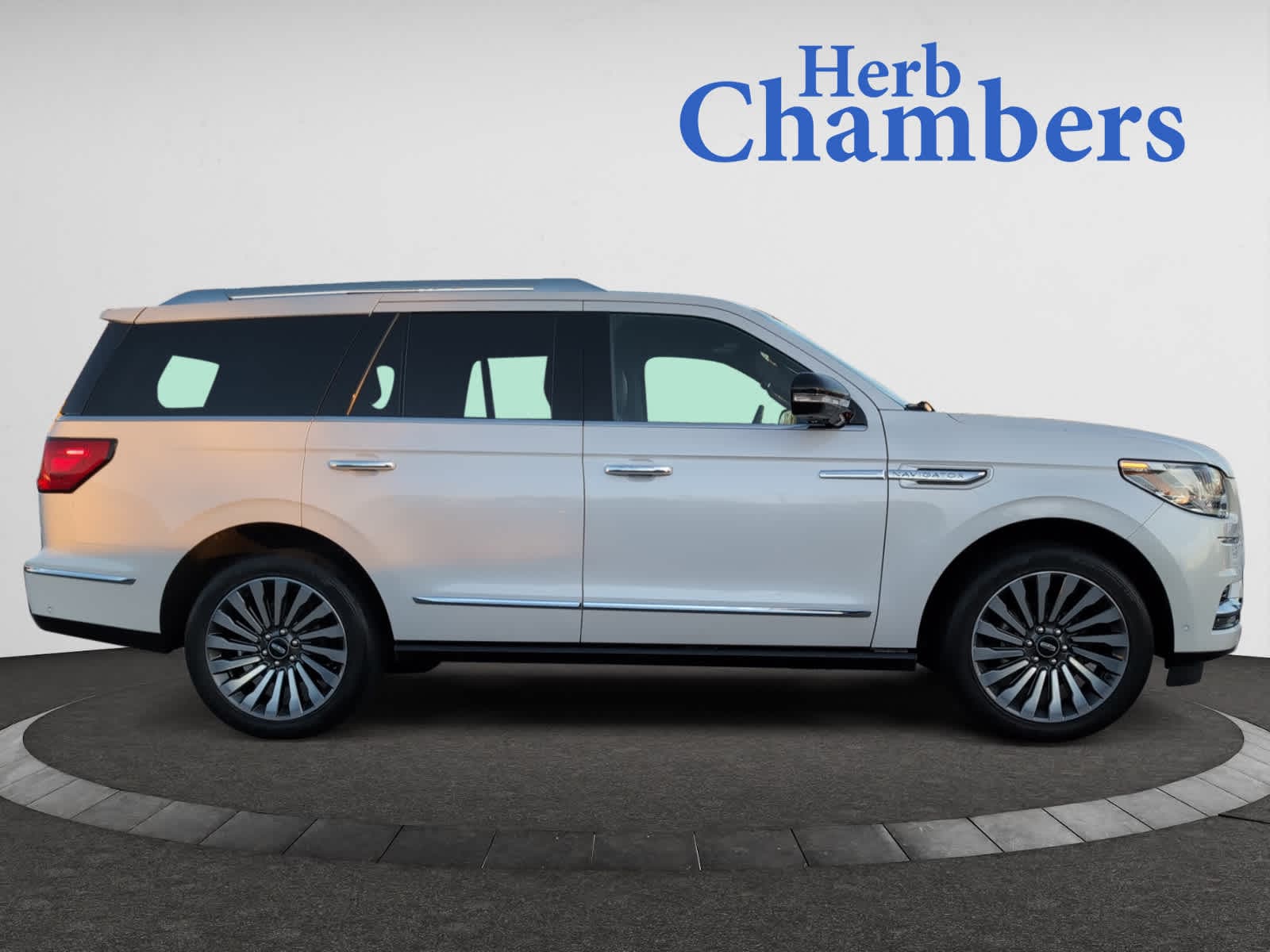 used 2019 Lincoln Navigator car, priced at $43,998