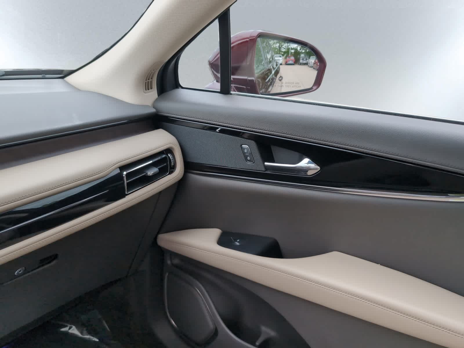 used 2022 Lincoln Nautilus car, priced at $35,998