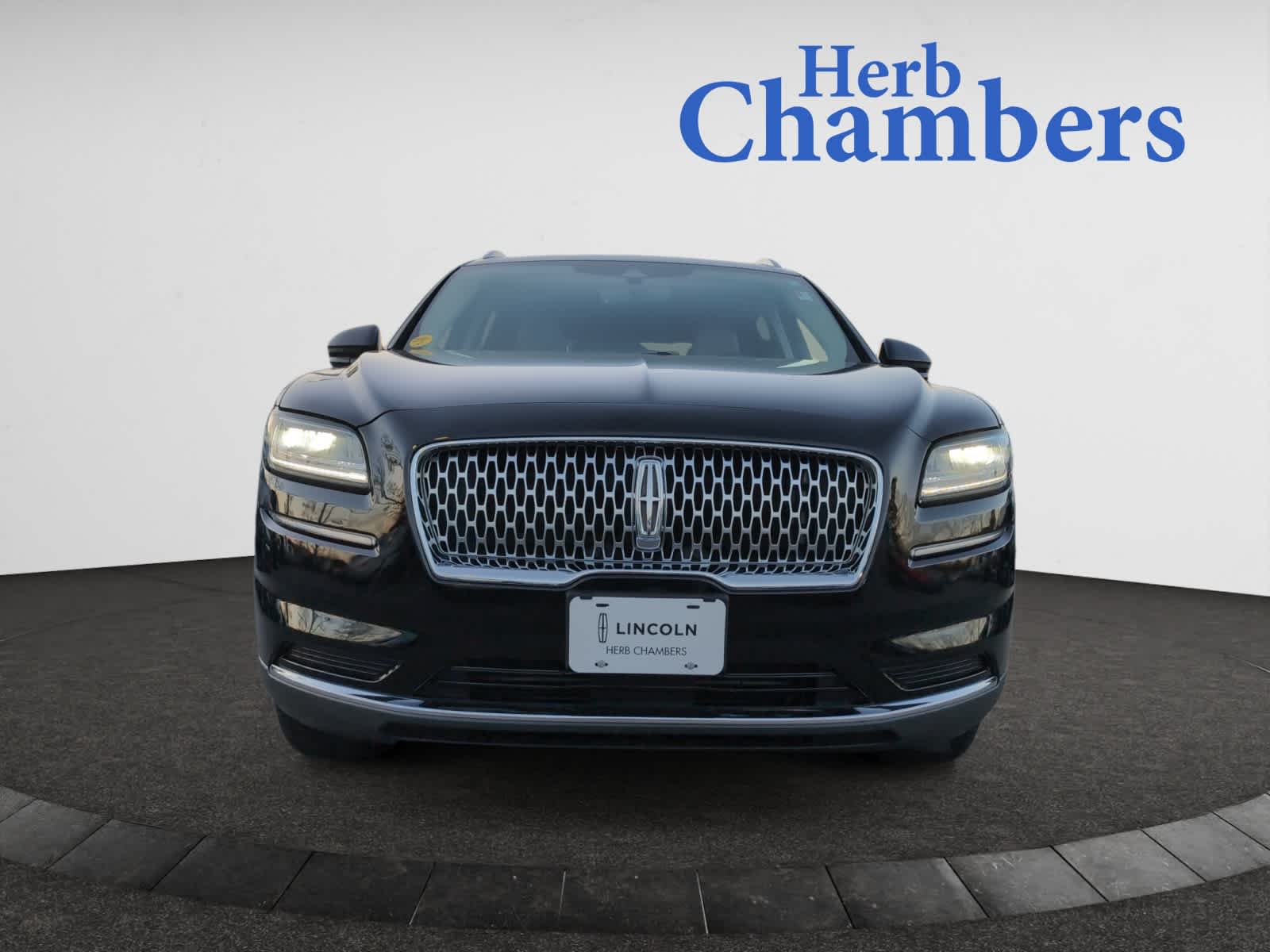 used 2022 Lincoln Nautilus car, priced at $34,998