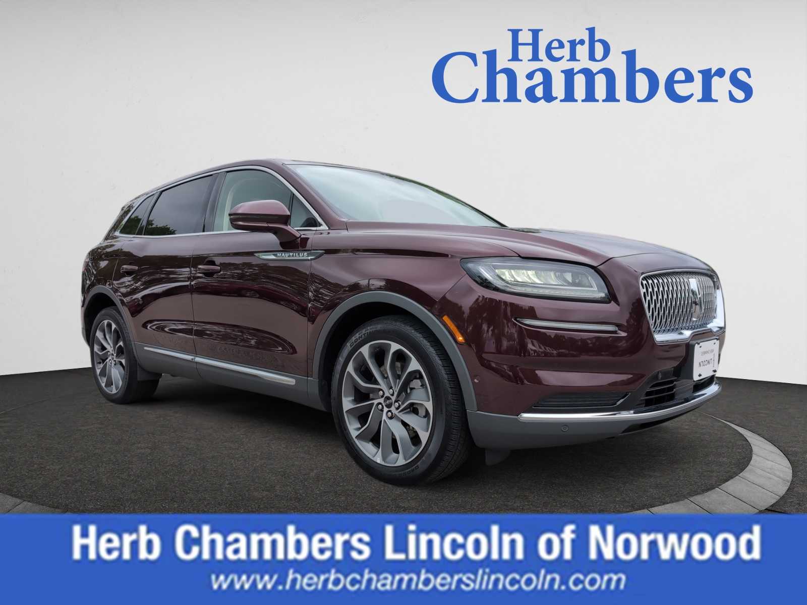 used 2022 Lincoln Nautilus car, priced at $35,998