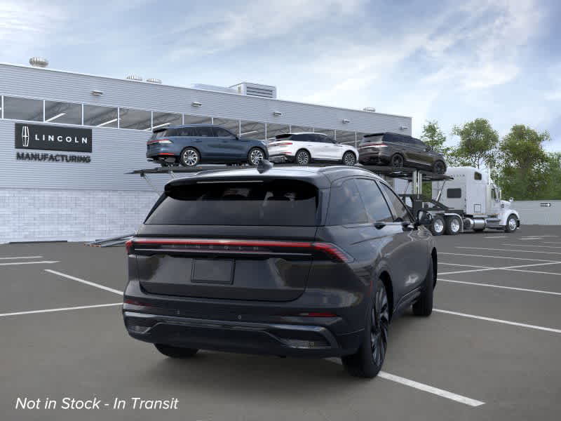 new 2025 Lincoln Nautilus car, priced at $75,625