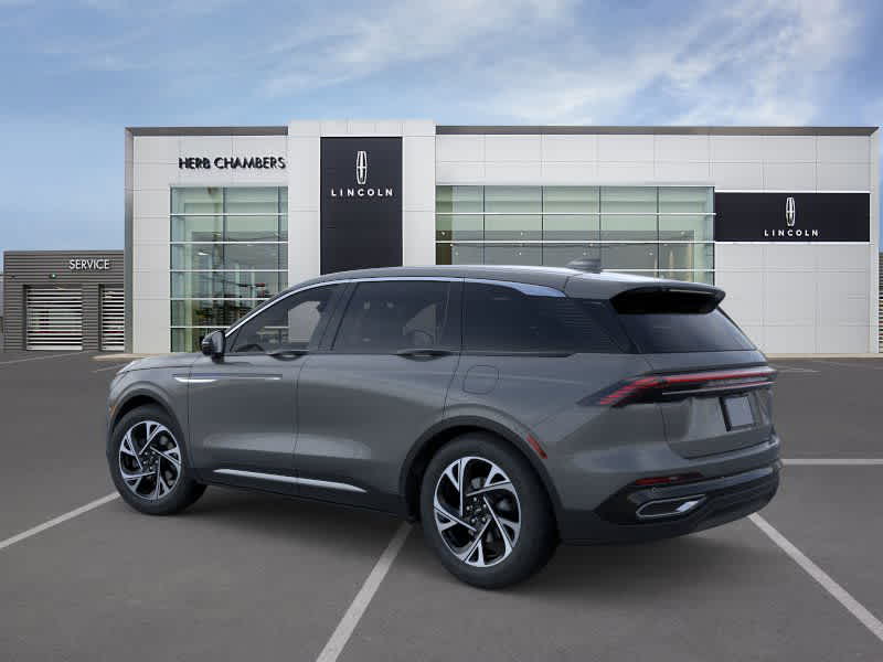 new 2025 Lincoln Nautilus car, priced at $65,215