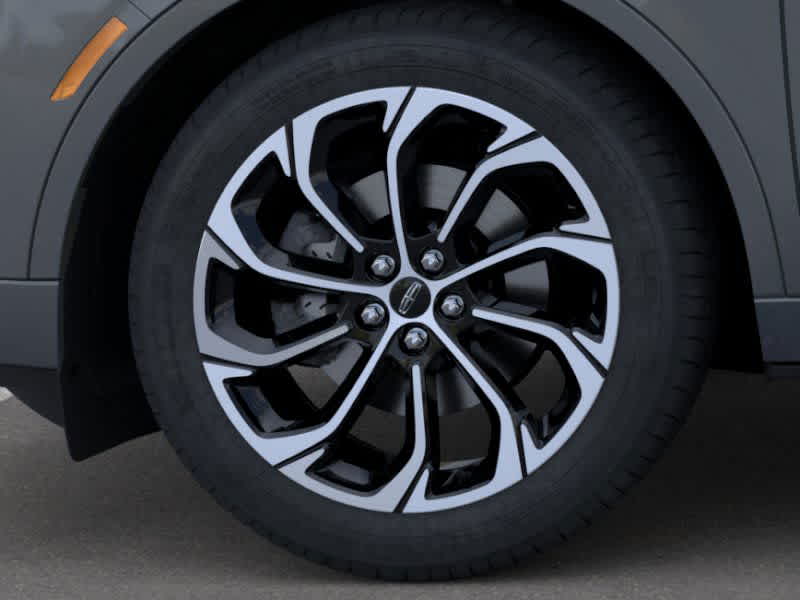new 2025 Lincoln Nautilus car, priced at $65,920
