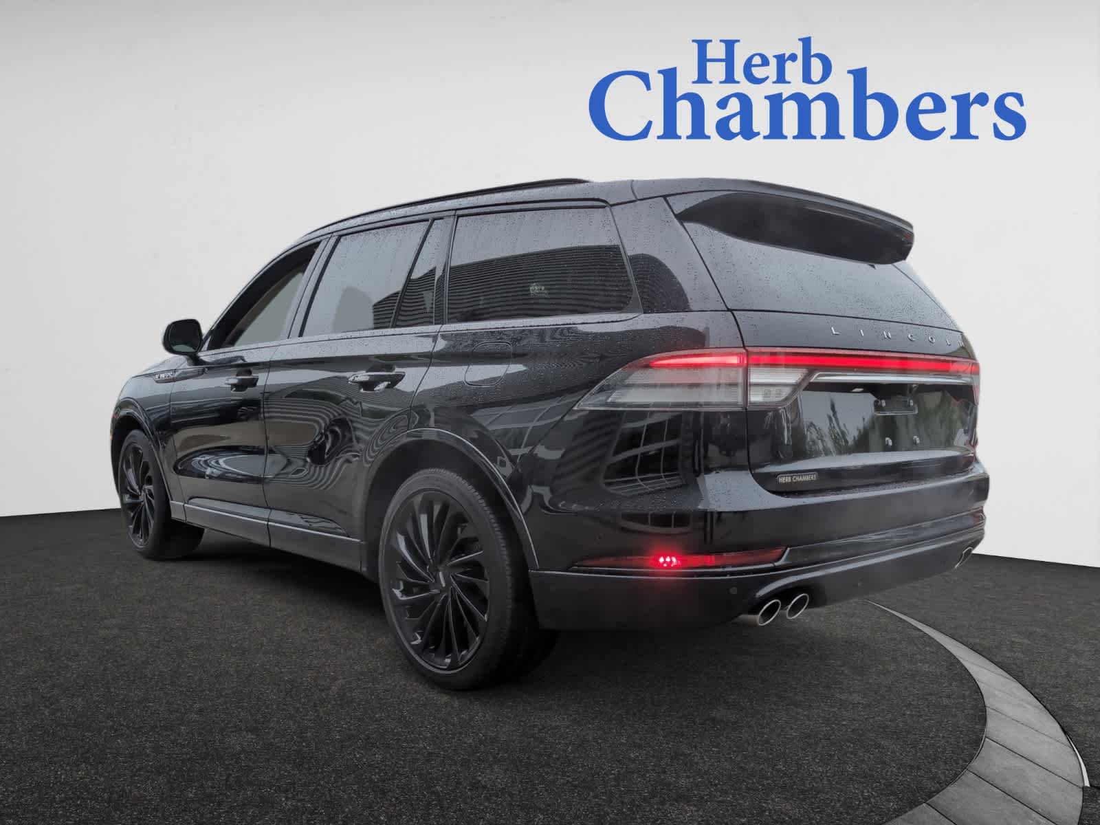 used 2023 Lincoln Aviator car, priced at $53,898