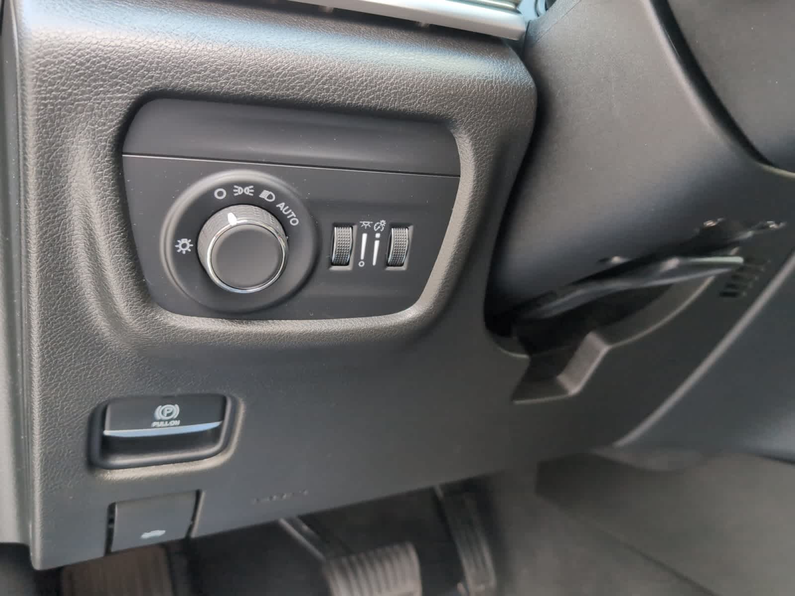 used 2021 Jeep Grand Cherokee L car, priced at $28,998