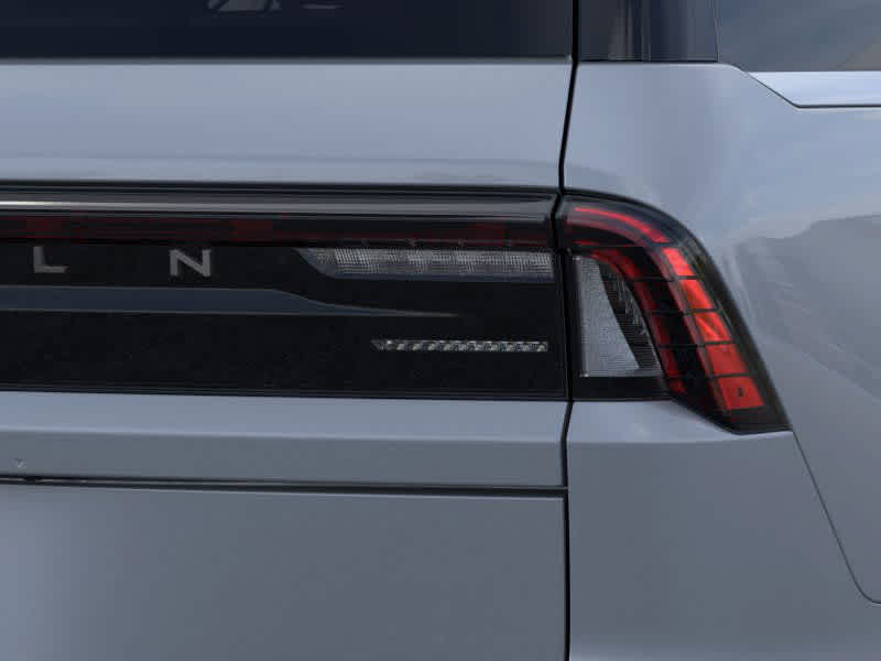 new 2025 Lincoln Navigator car, priced at $106,555