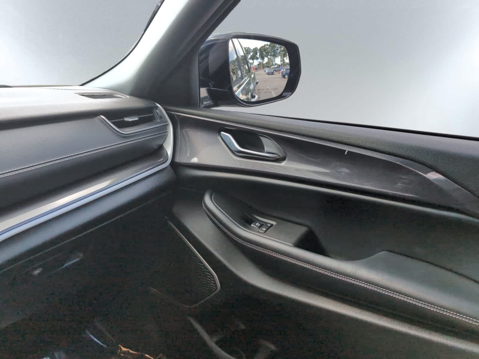 used 2021 Jeep Grand Cherokee L car, priced at $28,998