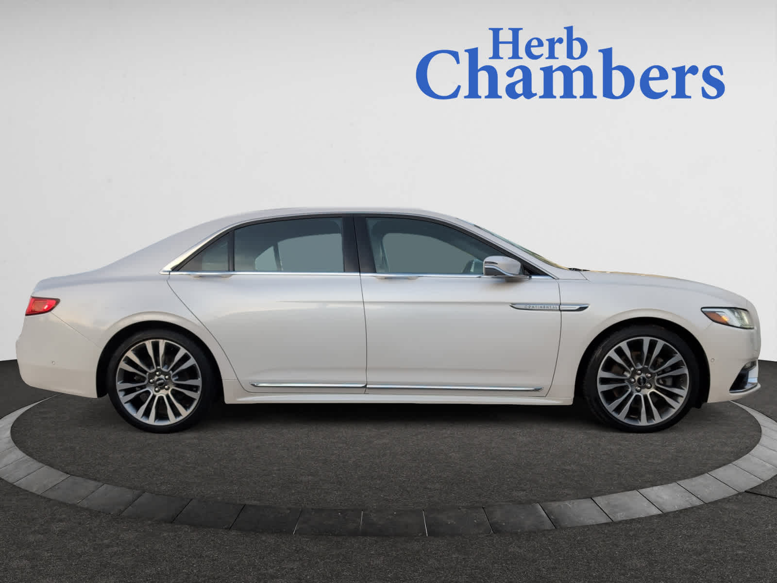 used 2017 Lincoln Continental car, priced at $21,998