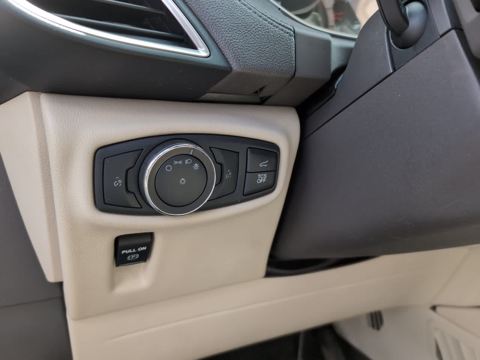used 2020 Lincoln Nautilus car, priced at $24,798