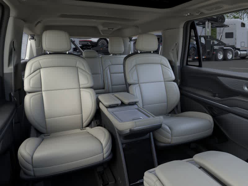 new 2025 Lincoln Navigator L car, priced at $112,230