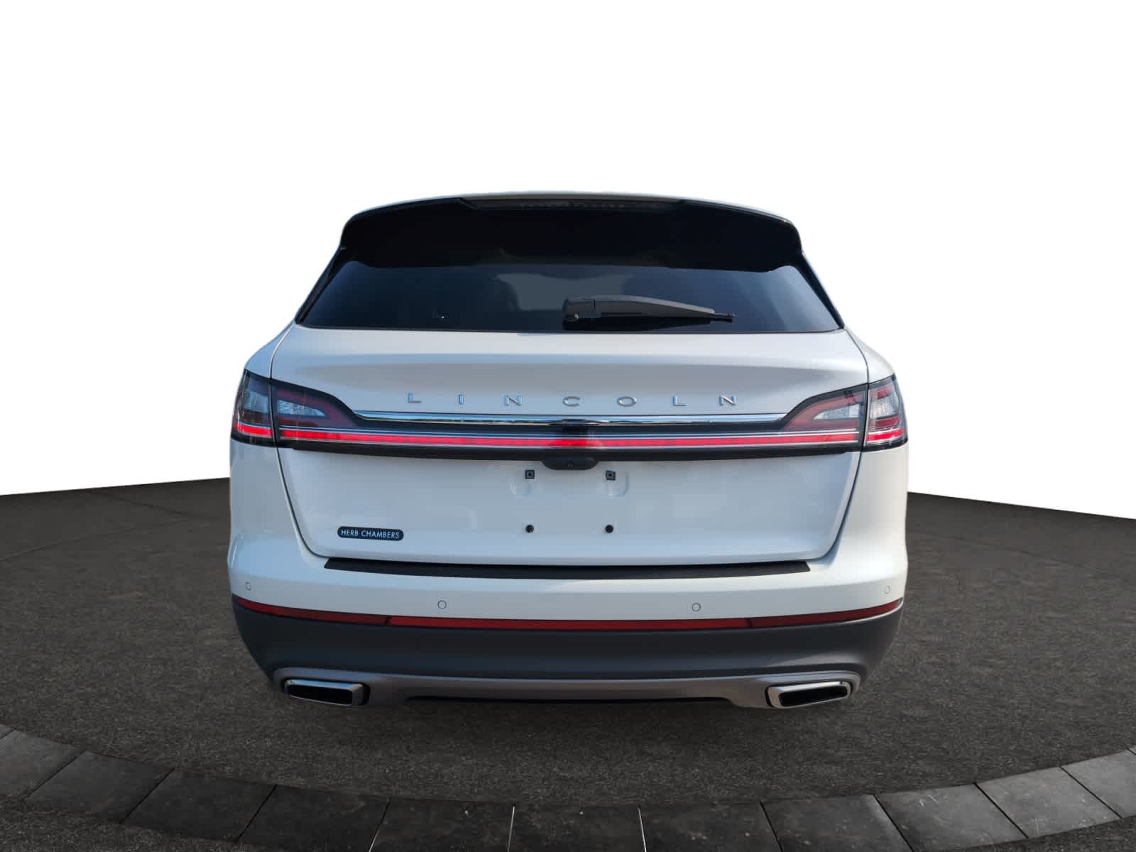 used 2023 Lincoln Nautilus car, priced at $43,998