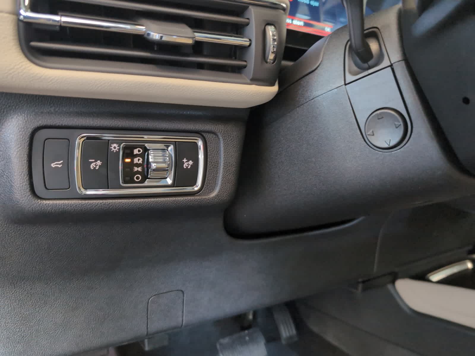 used 2025 Lincoln Corsair car, priced at $49,698