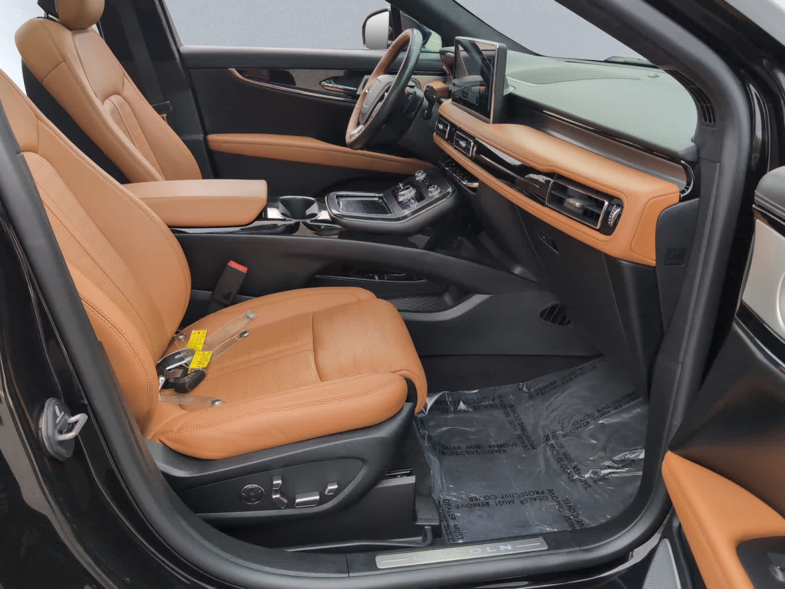 used 2023 Lincoln Nautilus car, priced at $49,998