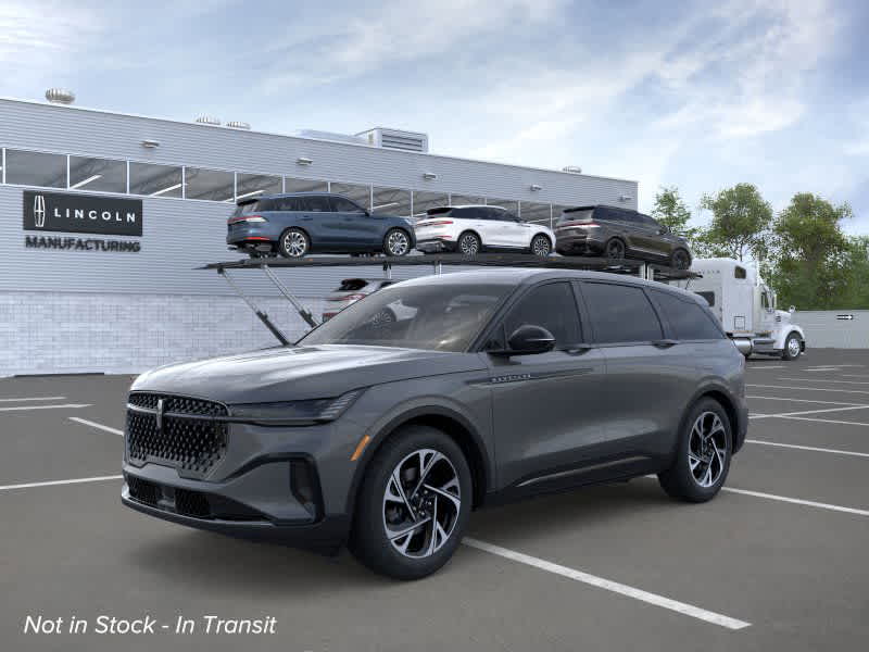 new 2025 Lincoln Nautilus car, priced at $67,320