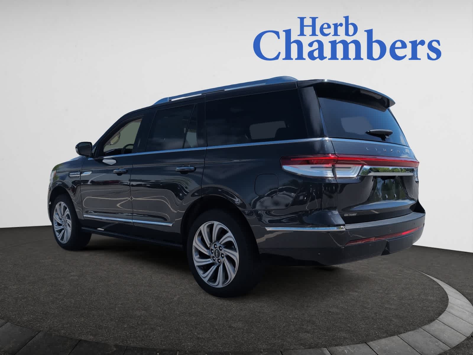 used 2023 Lincoln Navigator car, priced at $65,898