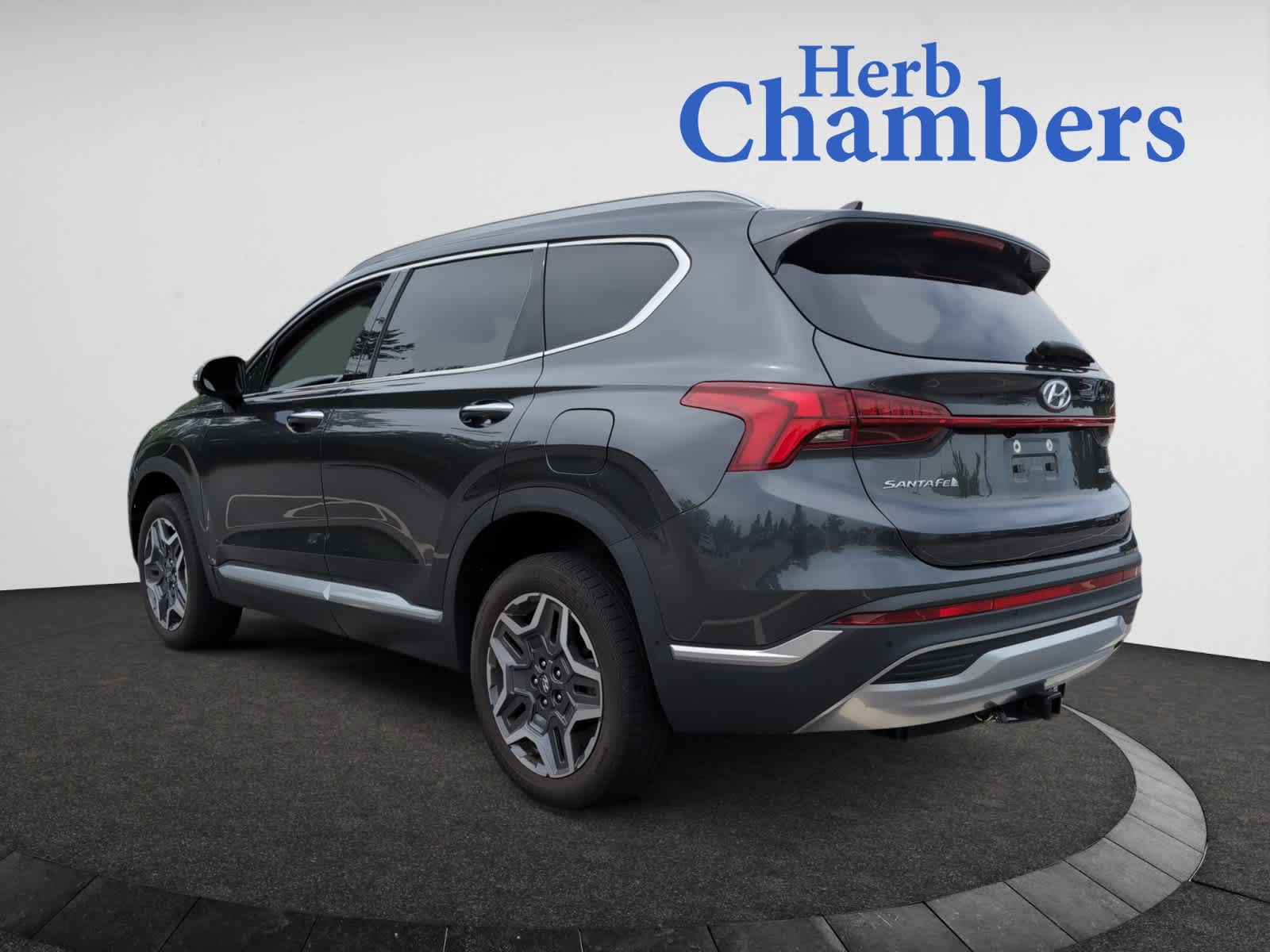 used 2022 Hyundai Santa Fe car, priced at $27,998