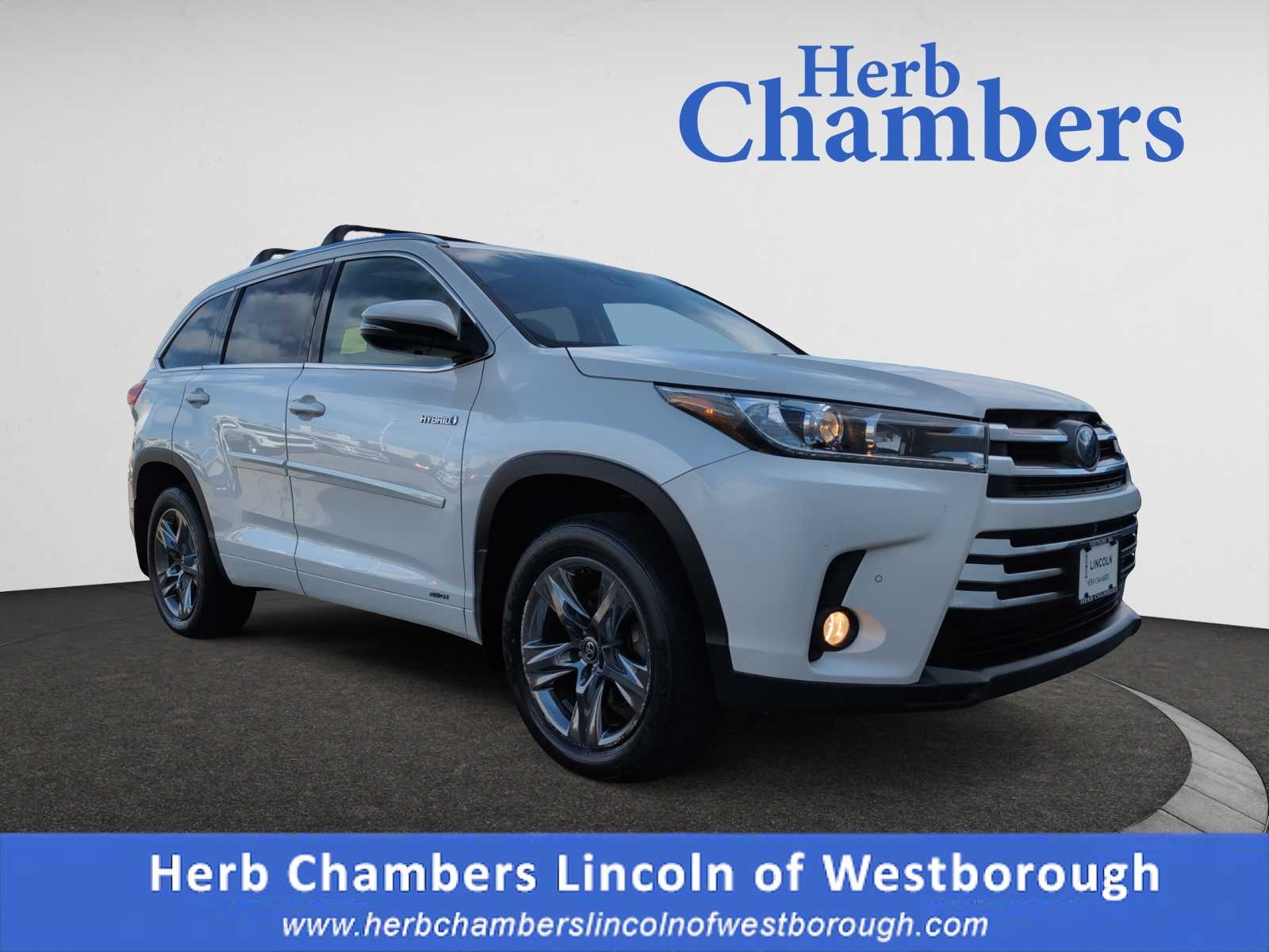 used 2017 Toyota Highlander Hybrid car, priced at $21,998