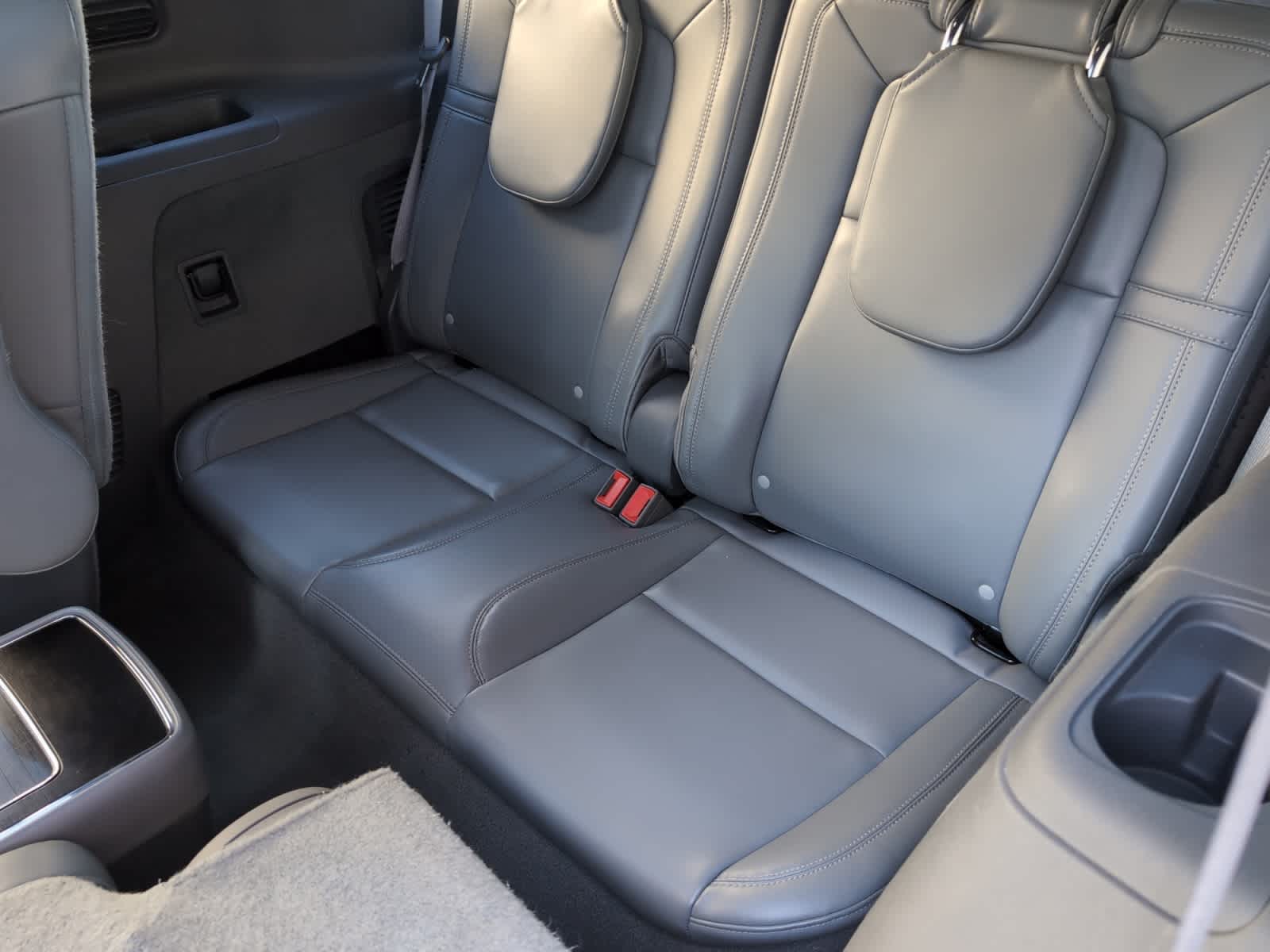 used 2021 Lincoln Aviator car, priced at $43,898