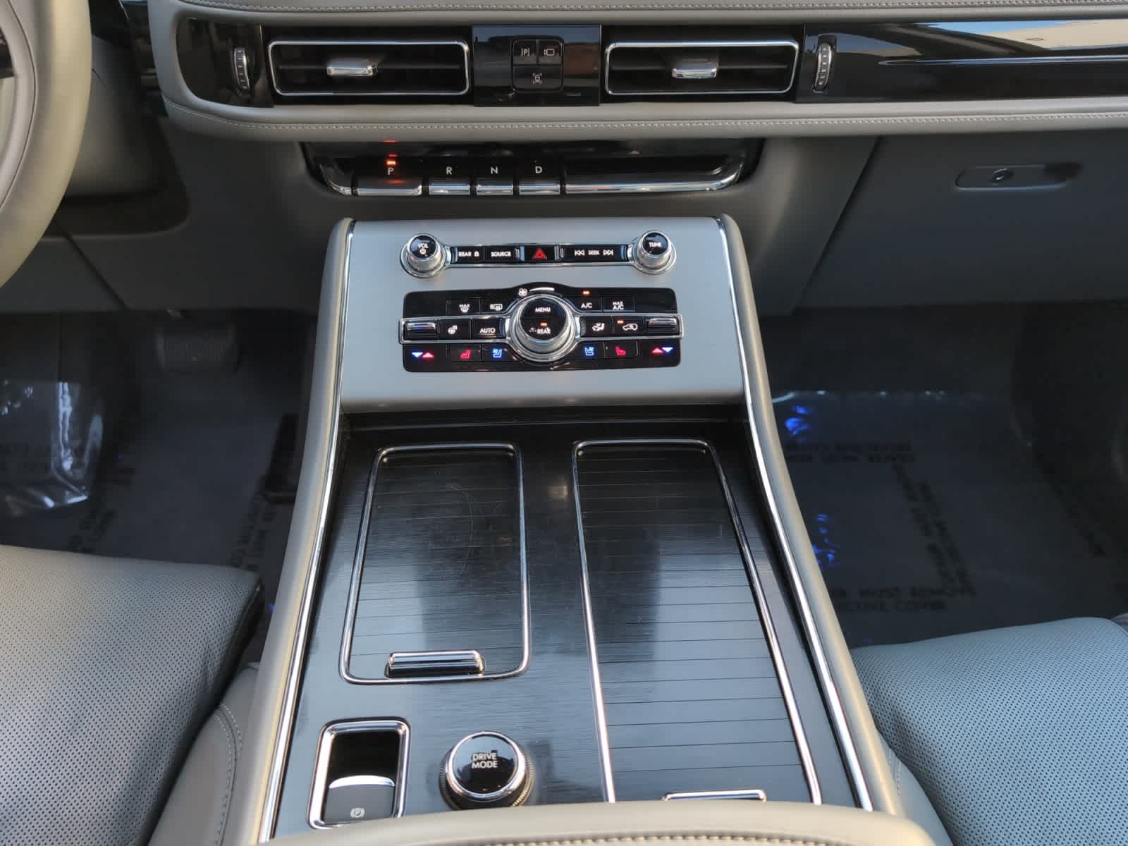 used 2021 Lincoln Aviator car, priced at $43,898