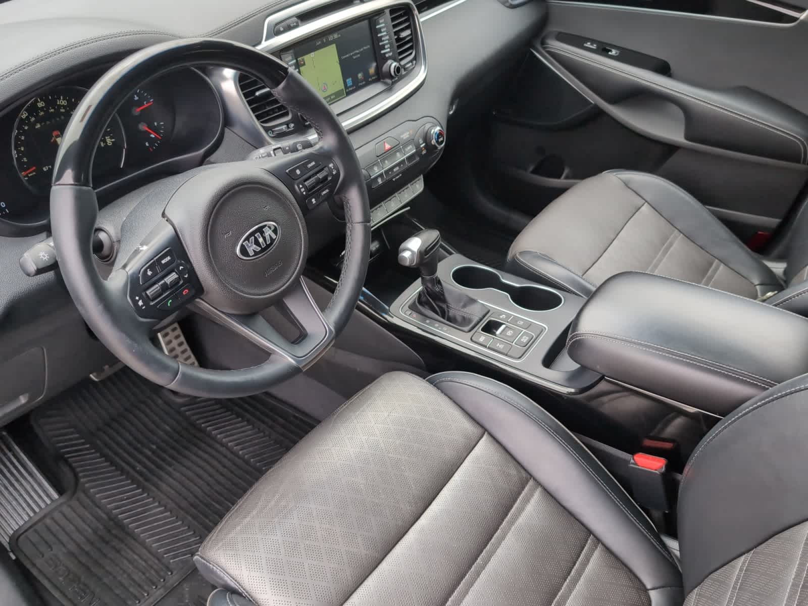 used 2018 Kia Sorento car, priced at $16,998