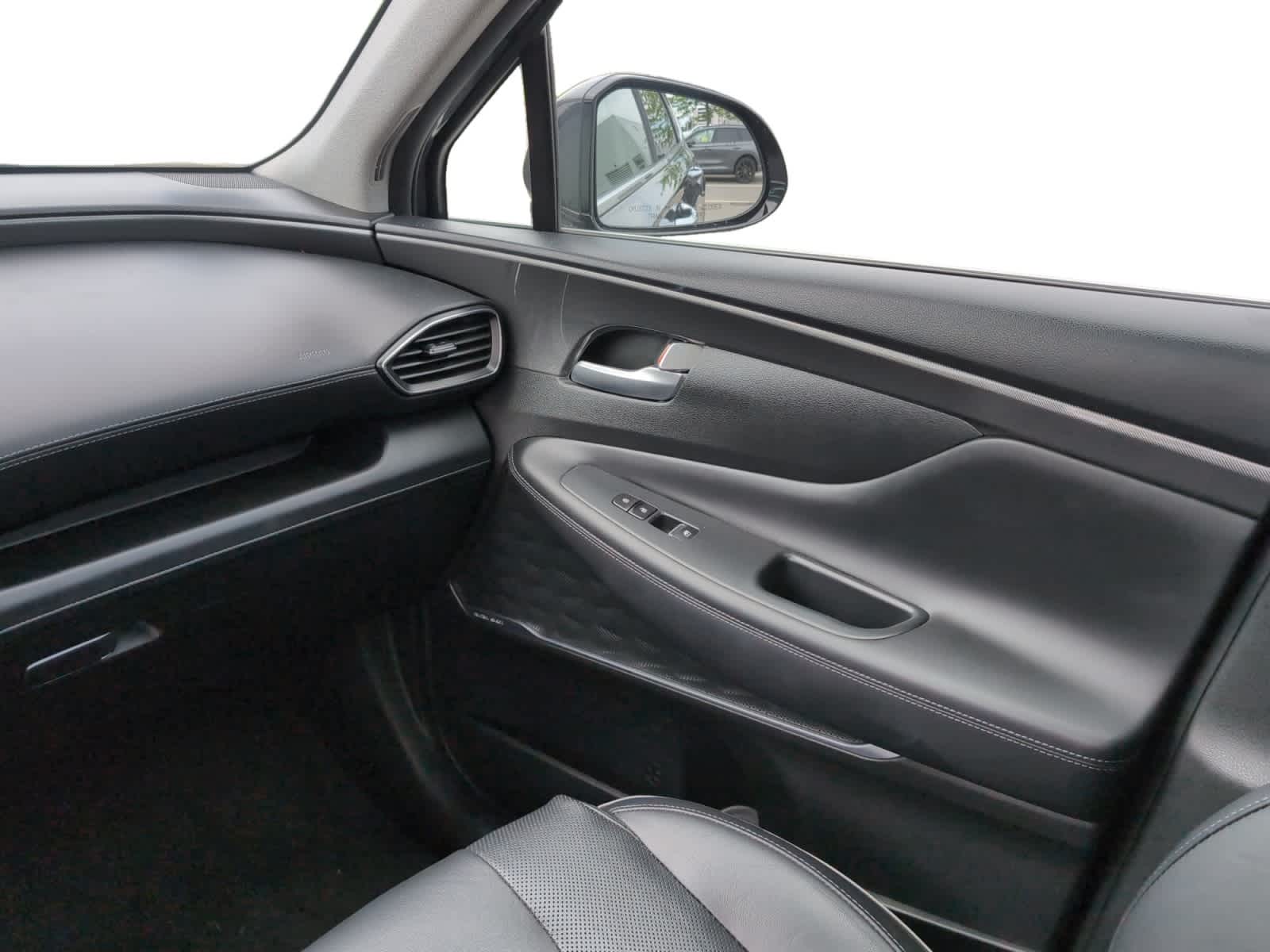 used 2022 Hyundai Santa Fe car, priced at $27,998