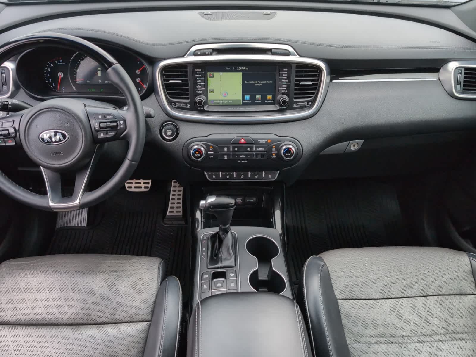 used 2018 Kia Sorento car, priced at $16,998