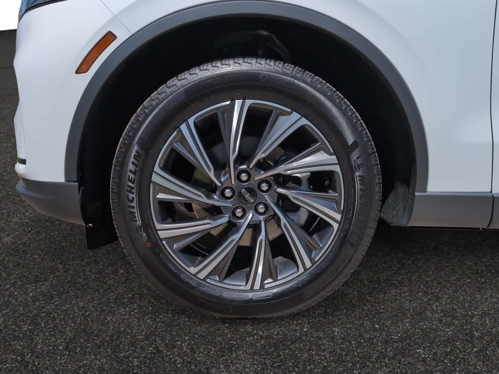 used 2025 Lincoln Aviator car, priced at $63,998