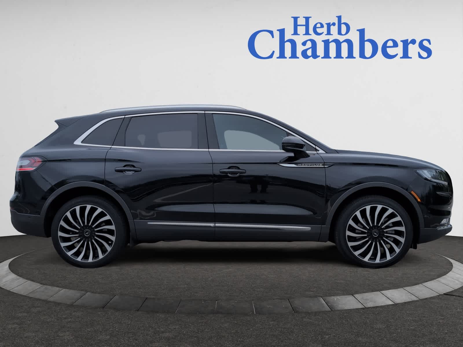 used 2023 Lincoln Nautilus car, priced at $49,998